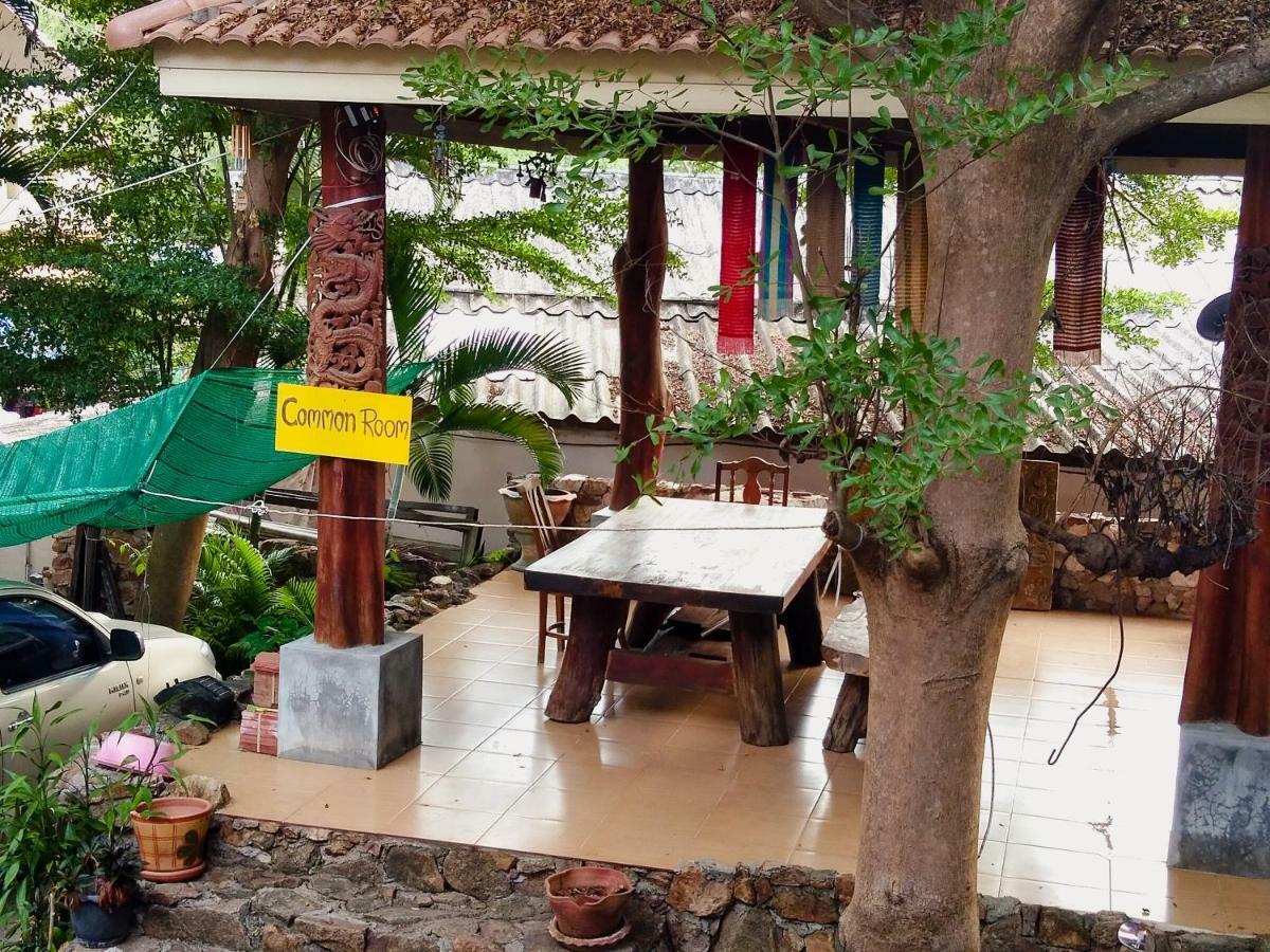 Pott Guesthouse Praia de Chaweng Exterior foto